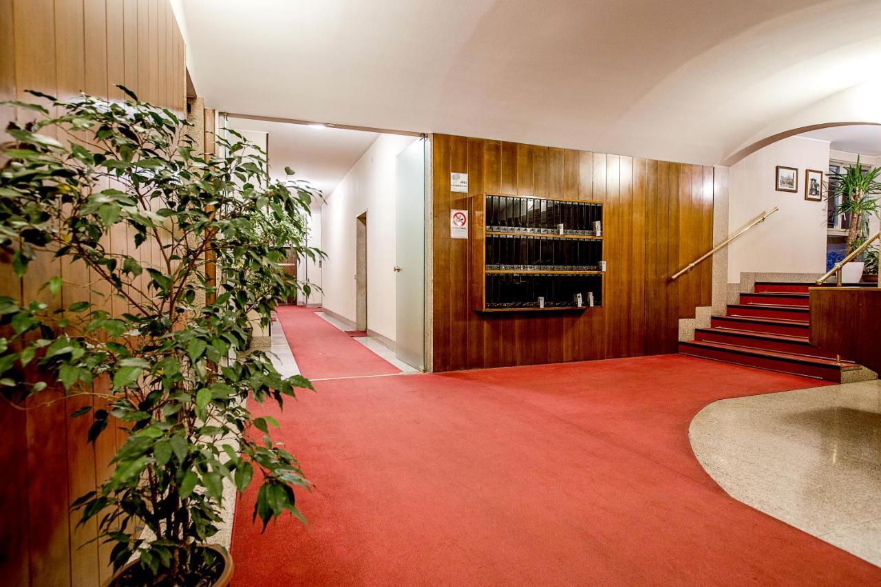 Marghera Terrace Apartment Милано Екстериор снимка